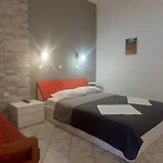 Paraga Pefkari
