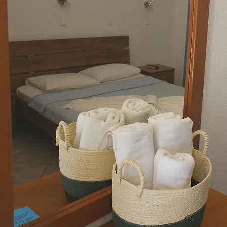 Holiday home Paraga Pefkari